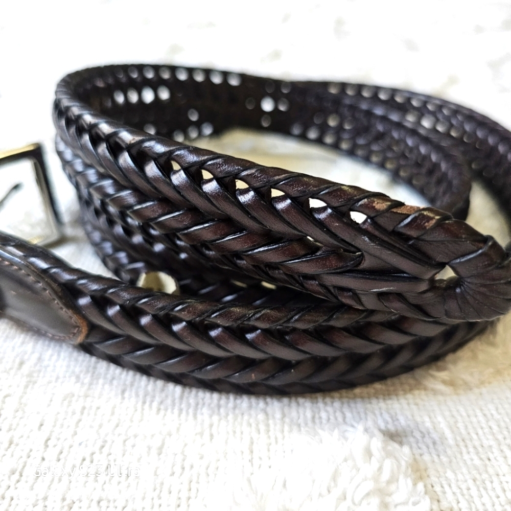 Fossil braided brown leather belt.